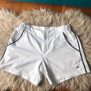 Nike Dri Fit White Shorts Size Medium